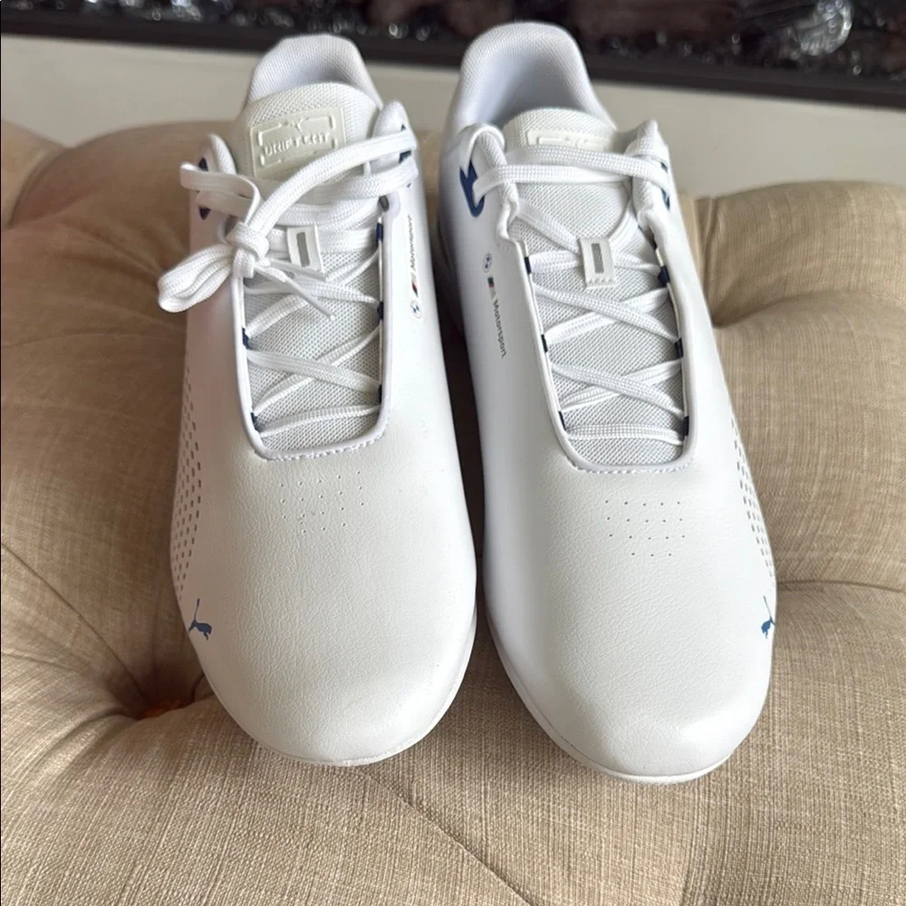 NWT. Puma White and Blue Sneakers Sleek Motorsport Design